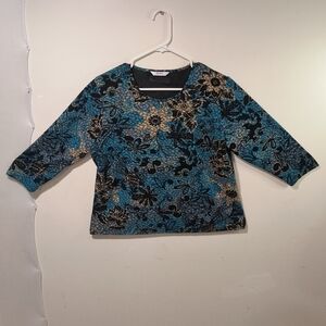 TanJay Petite Women's Black & Blue Long Sleeve Floral Pattern Blouse